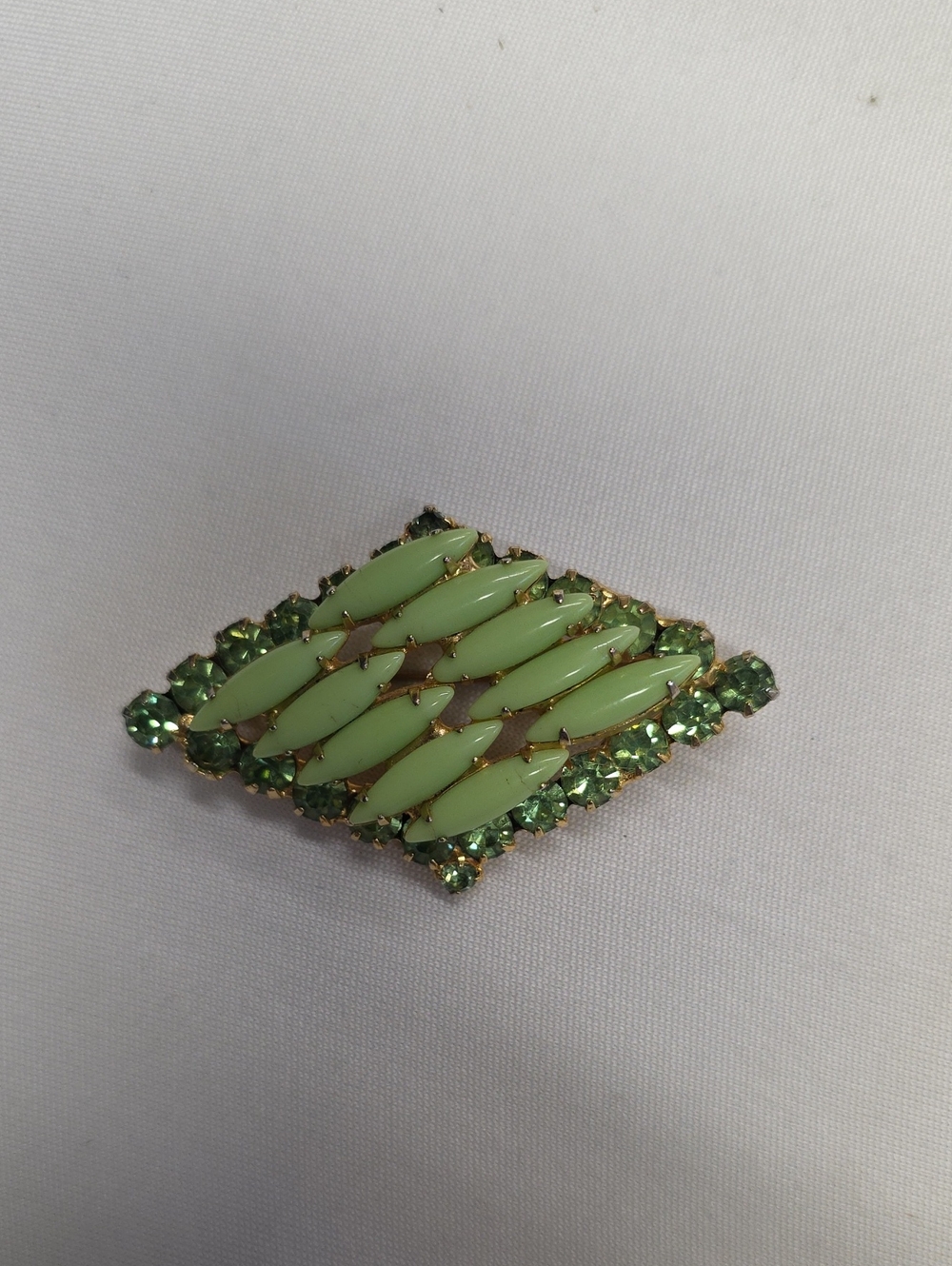 Vintage Juliana D&E Frosted Lime Green Navette Rhinestone Brooch Pin